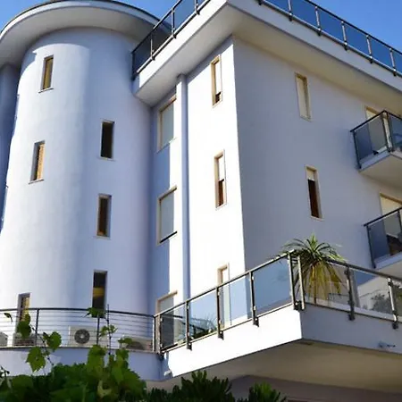 My Fair Hotel 3*
